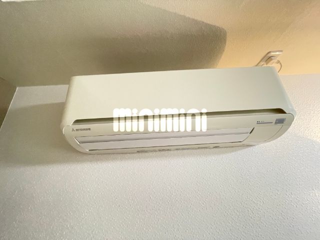����10