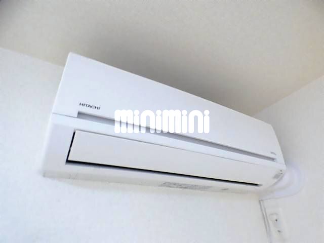 ����9
