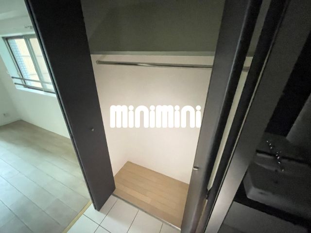 ����7