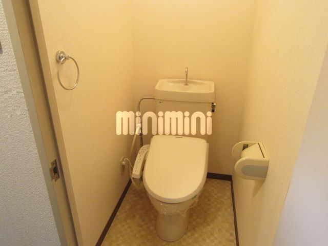 ����5