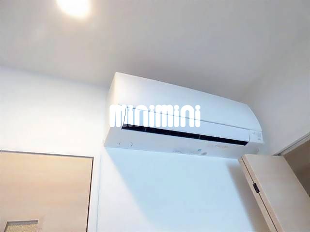����8