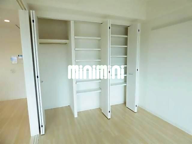 ����6