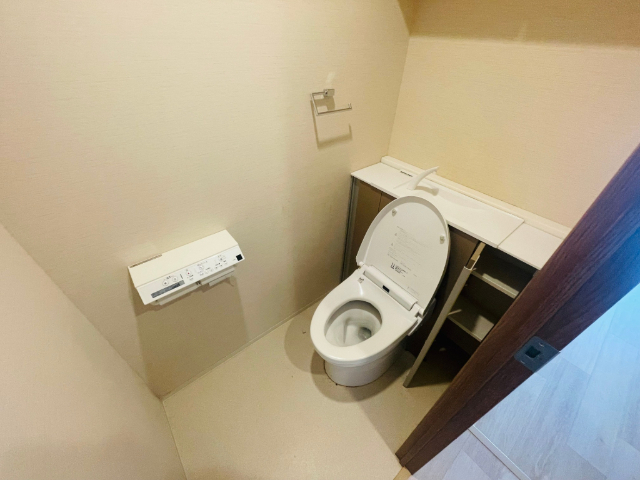 ����5