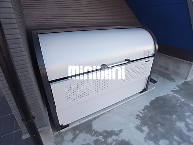 ����11