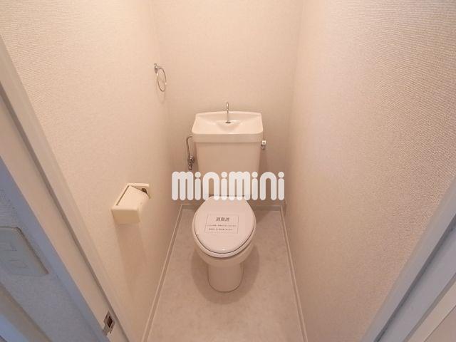����4