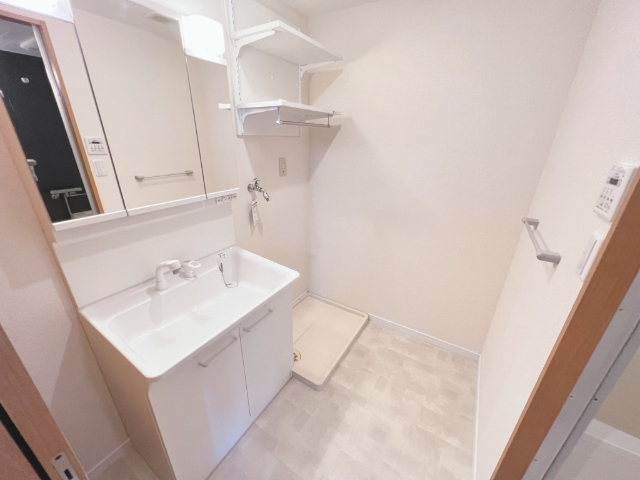 ����5