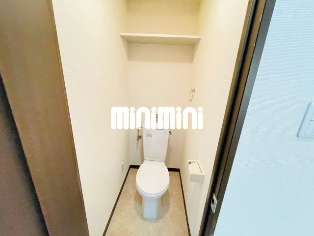 ����5
