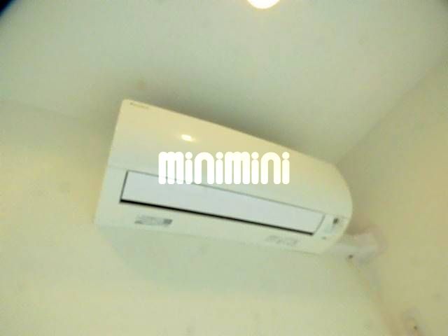 ����8