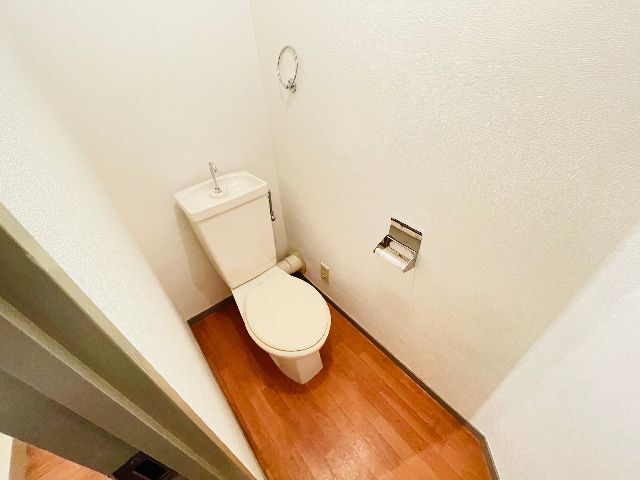 ����5