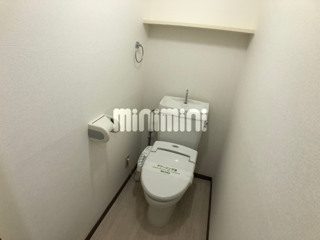 ����8