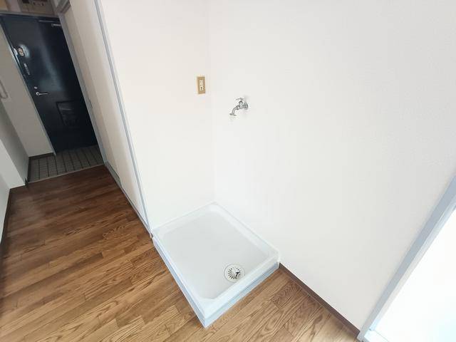 ����14