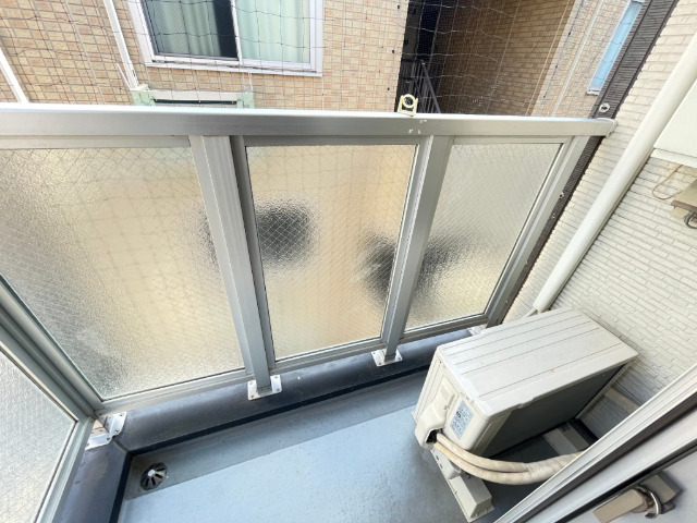 ����10