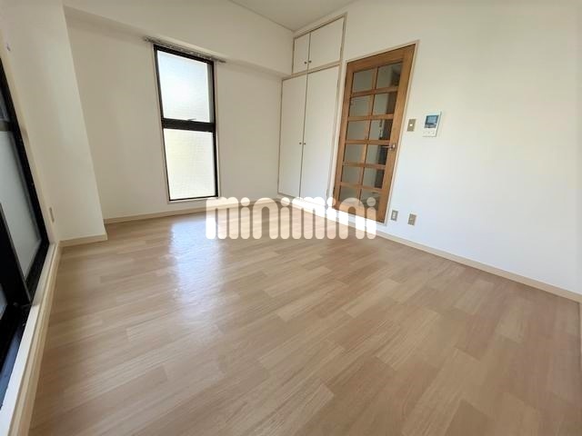 ����1