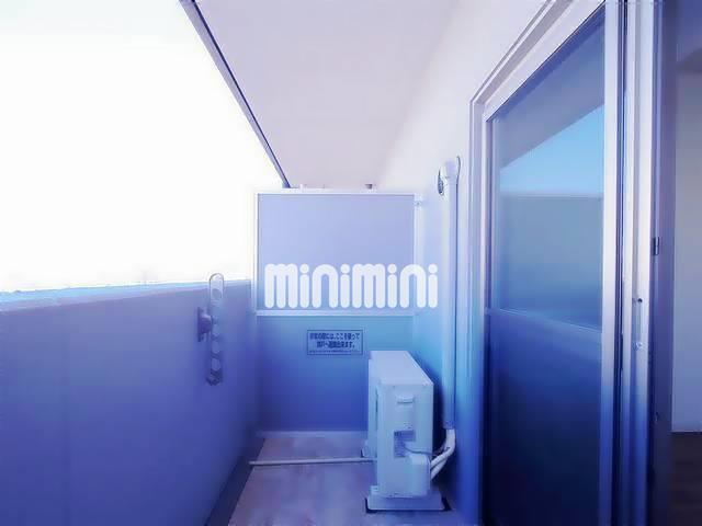 ����8