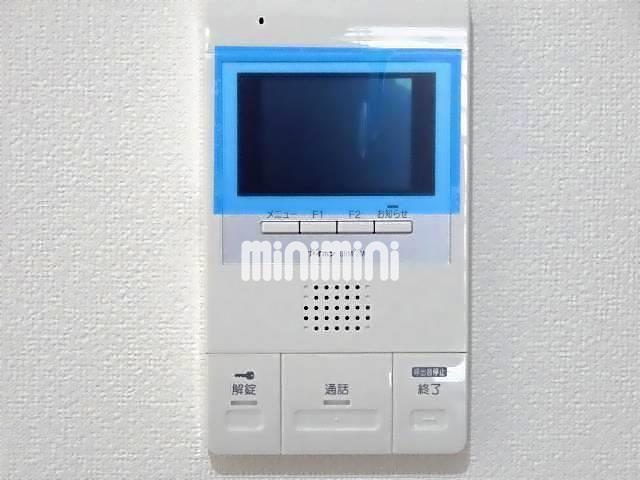 ����11