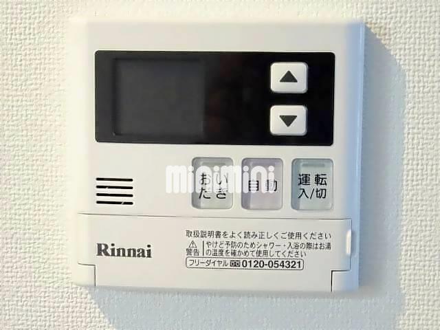 ����11
