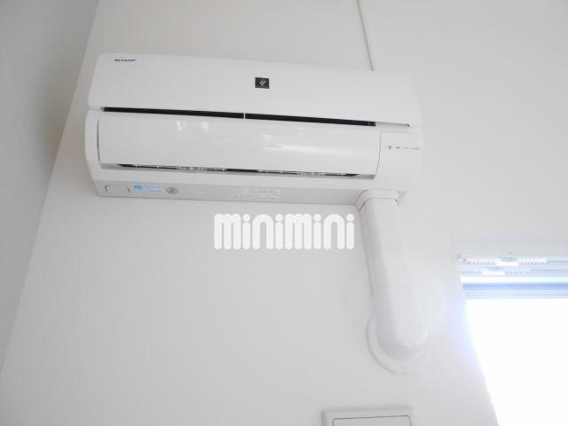 ����11