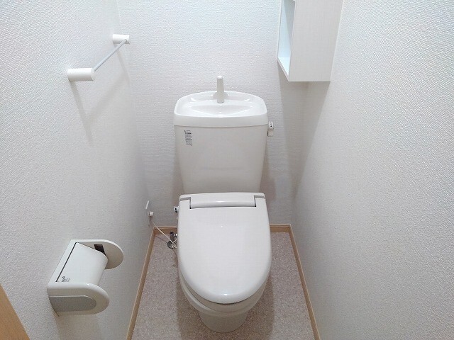 ����5