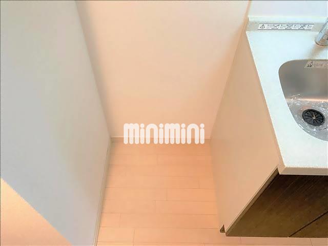 ����14