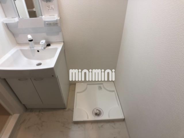 ����8