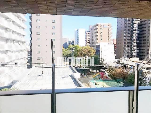 ����8