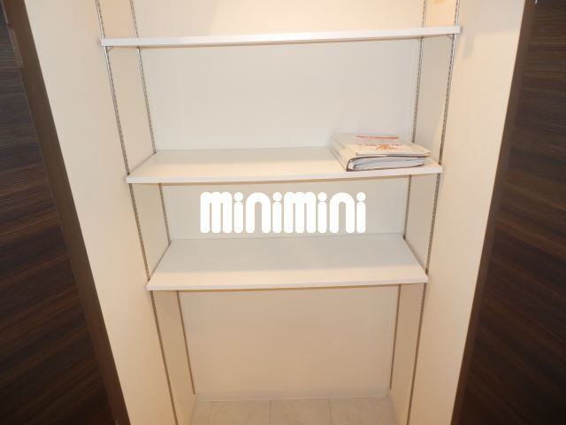 ����6
