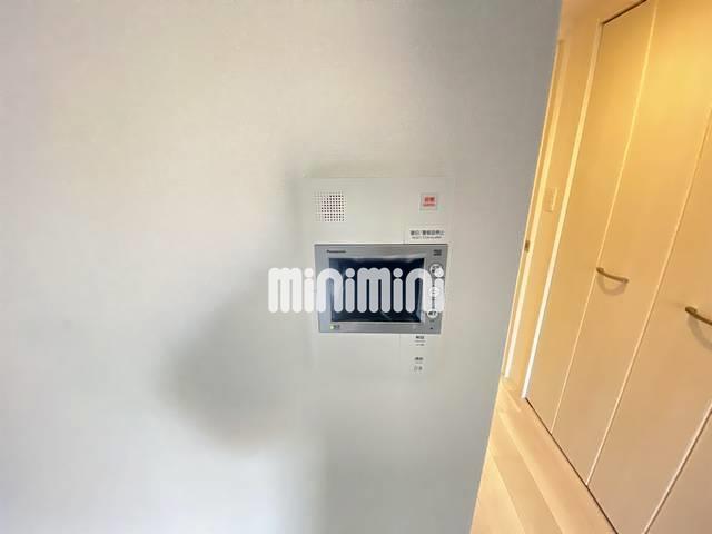 ����6