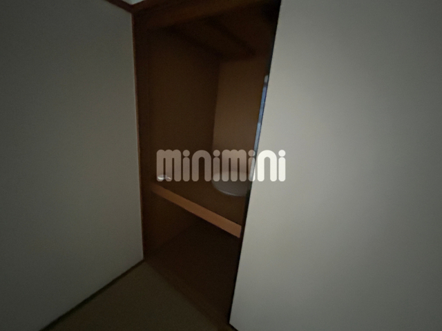 ����6