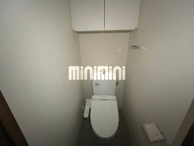 ����9