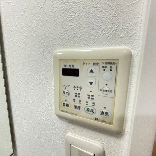 ����13