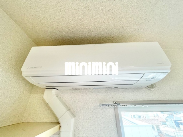 ����6