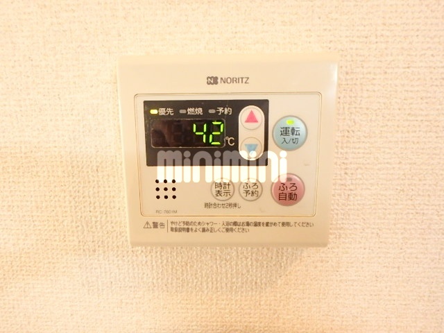 ����11