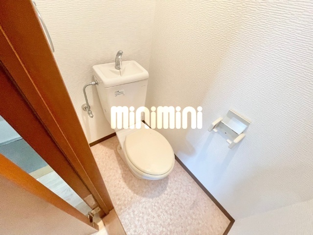 ����8