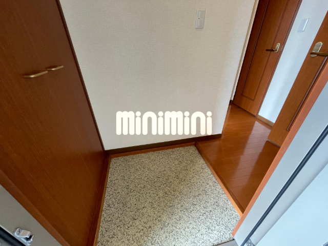 ����6