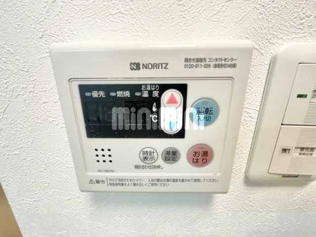 ����19