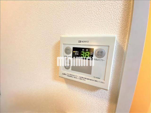 ����13