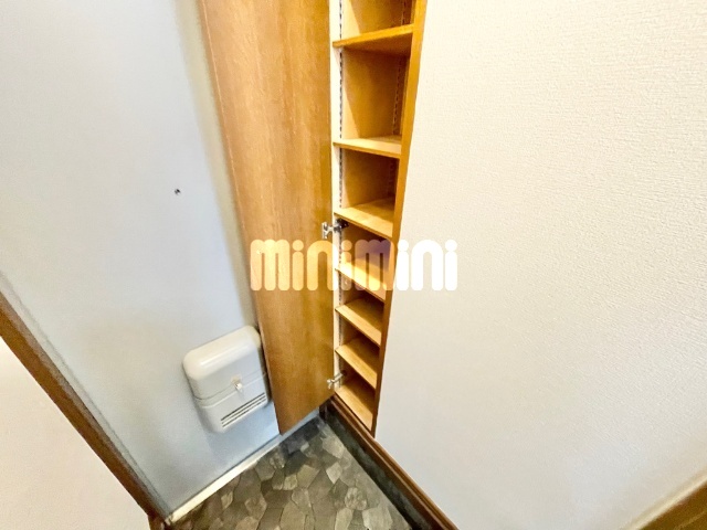 ����19