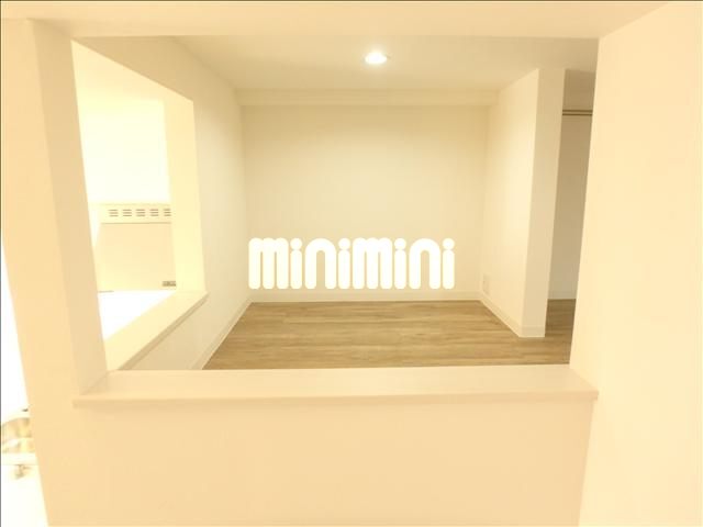 ����7