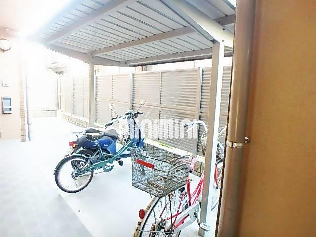 ����14