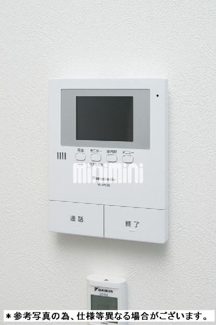 ����10