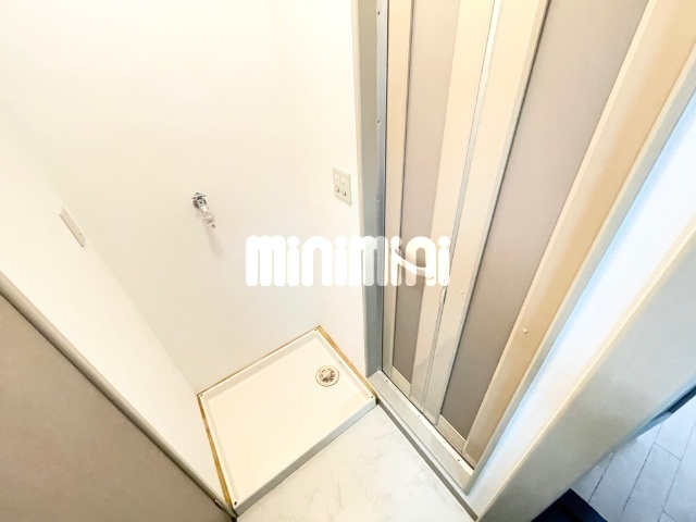 ����5