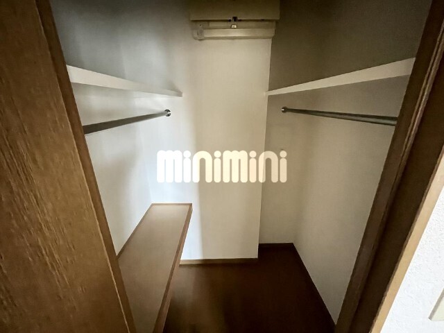 ����6