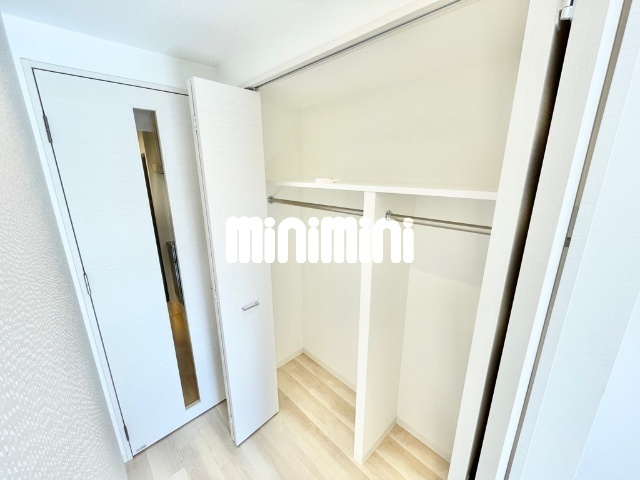 ����7