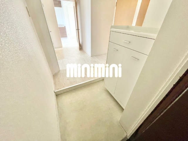 ����7