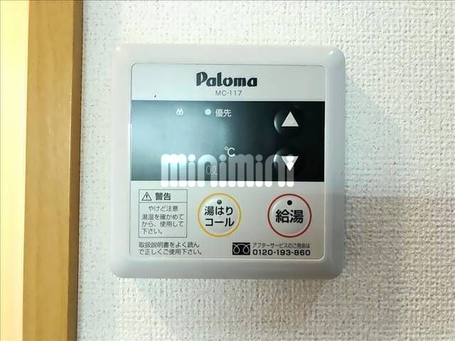 ����16