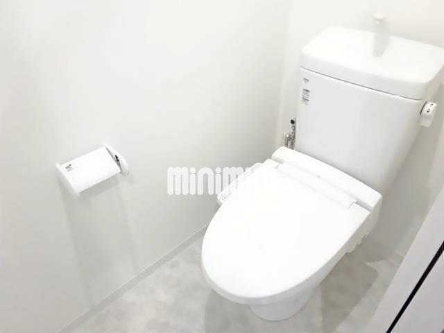 ����4