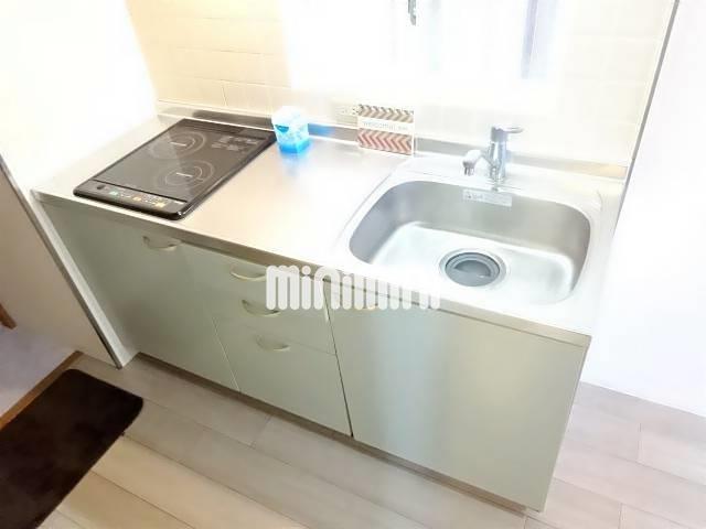 ����3