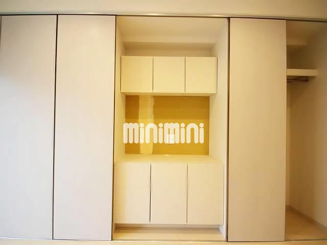 ����6