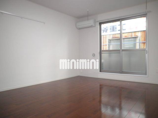 ����10