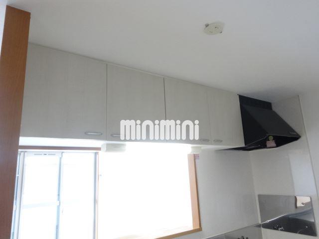����20